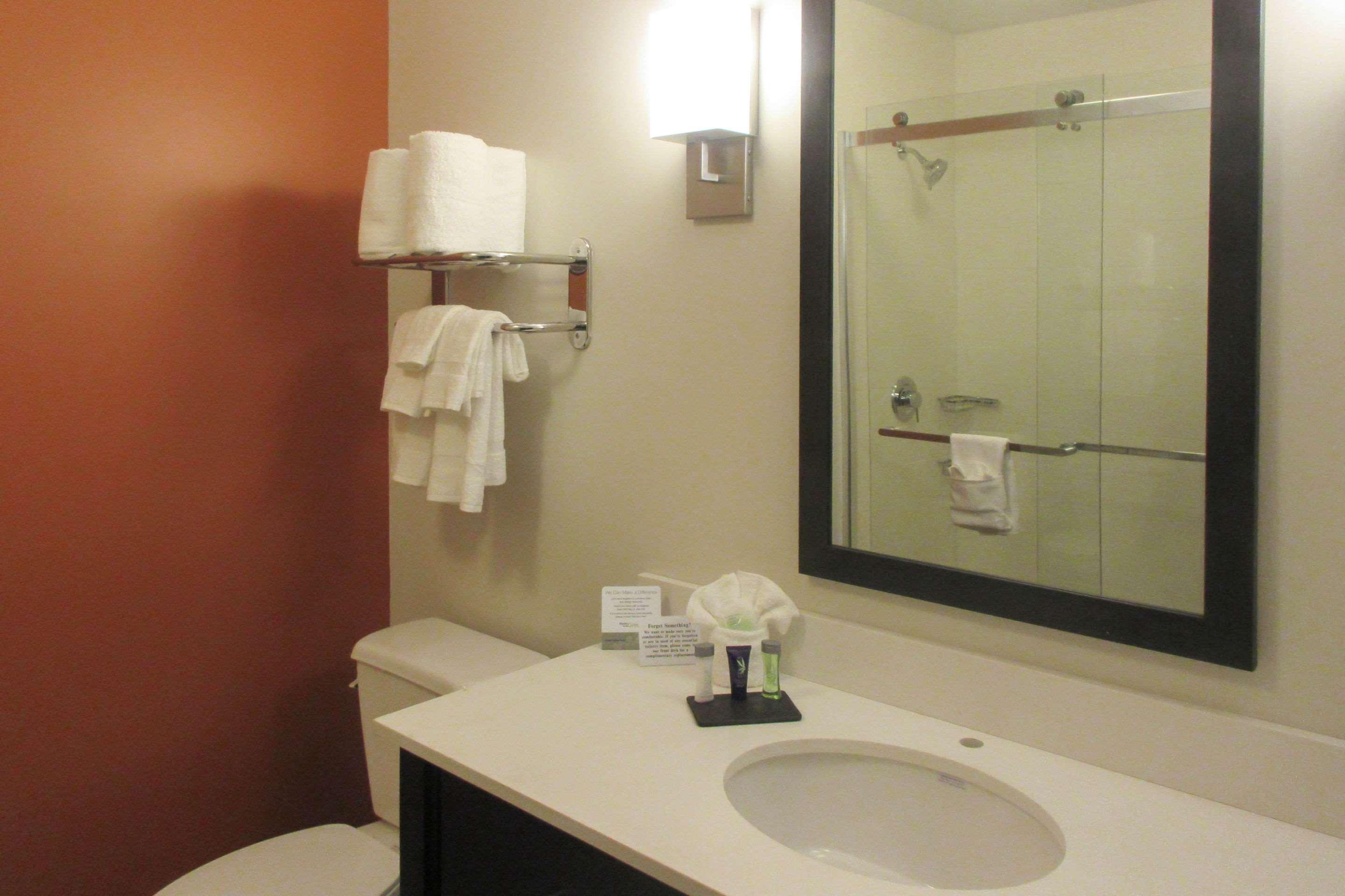 Sleep Inn & Suites Oregon - Madison Ngoại thất bức ảnh