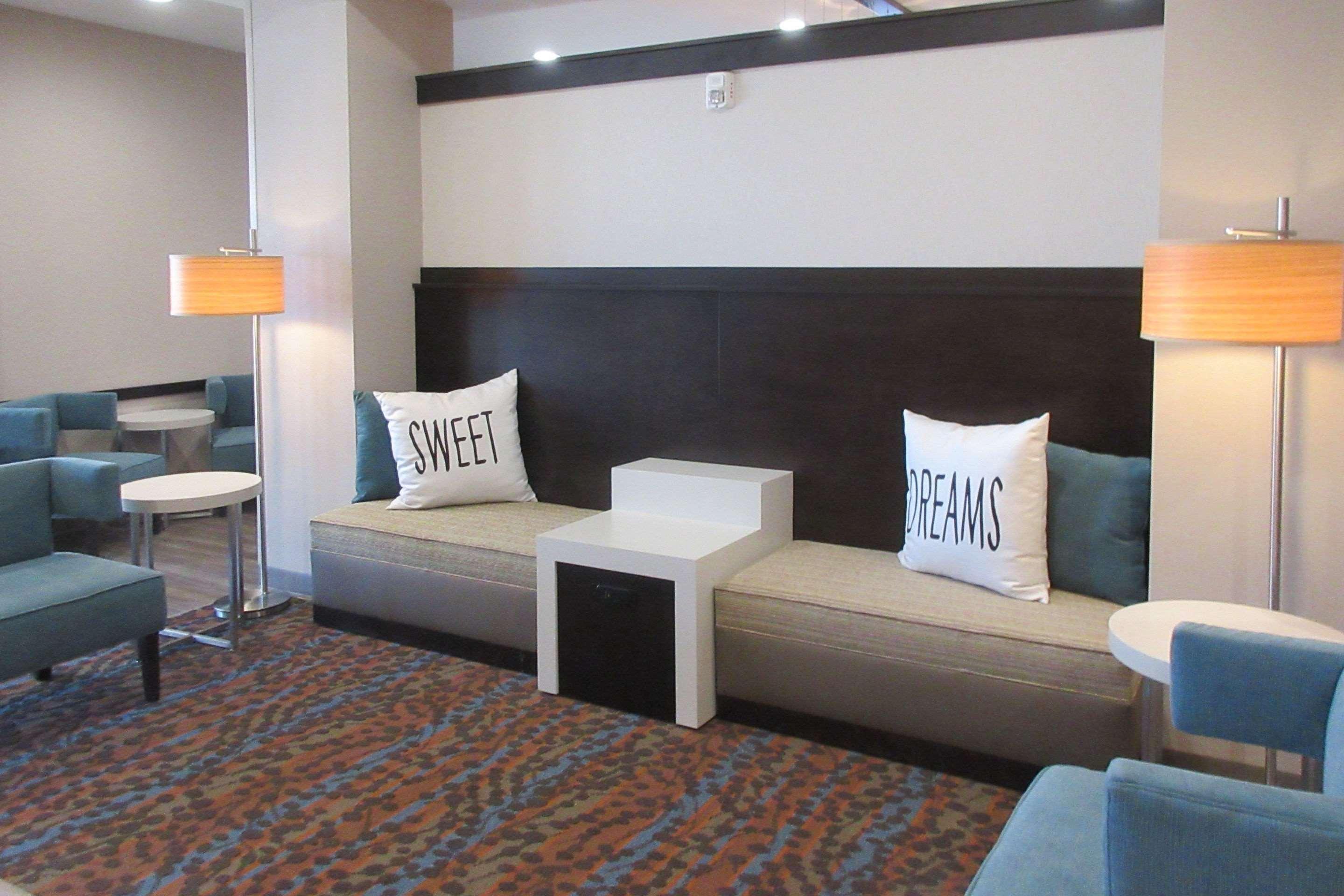 Sleep Inn & Suites Oregon - Madison Ngoại thất bức ảnh