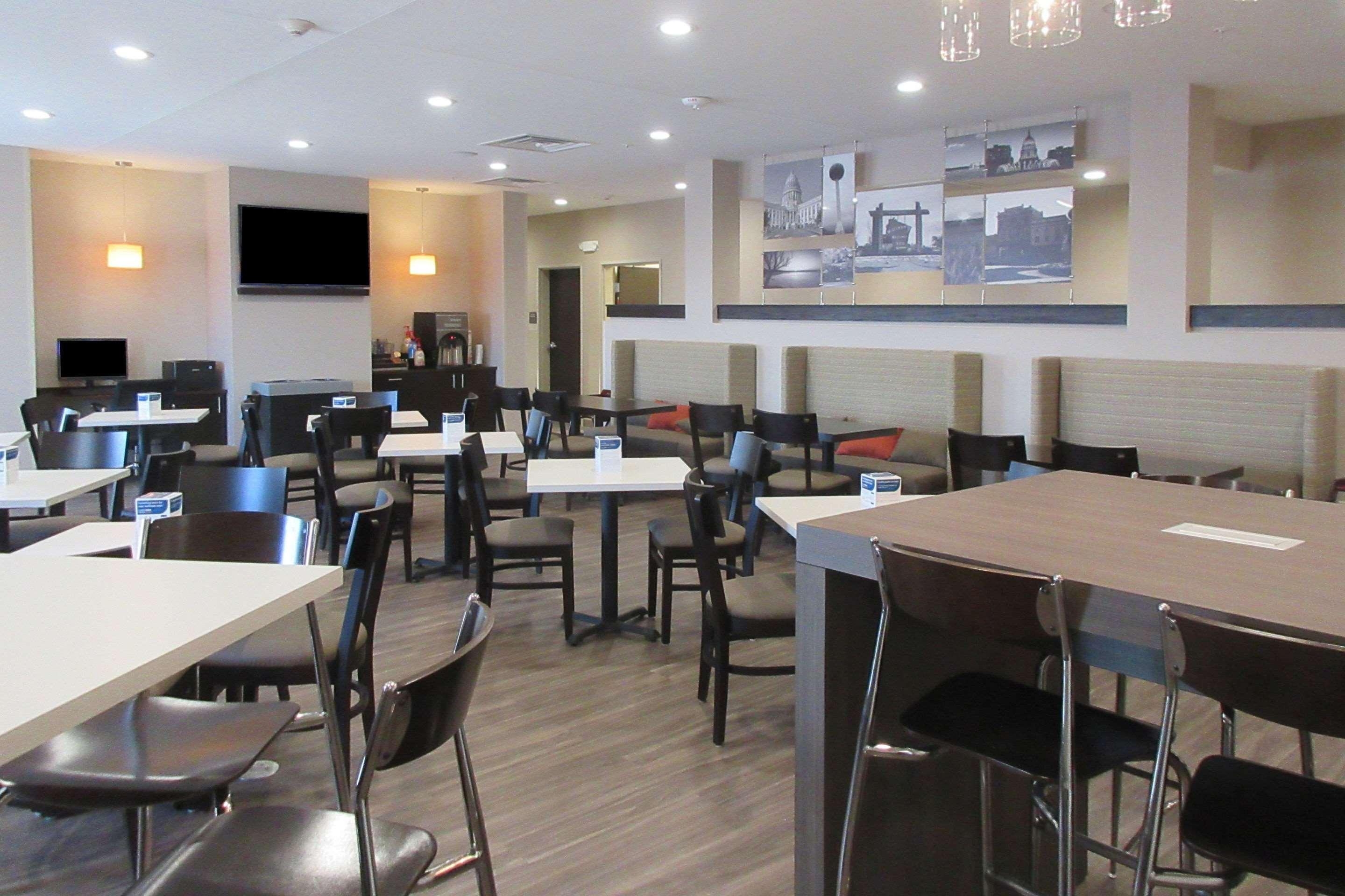 Sleep Inn & Suites Oregon - Madison Ngoại thất bức ảnh