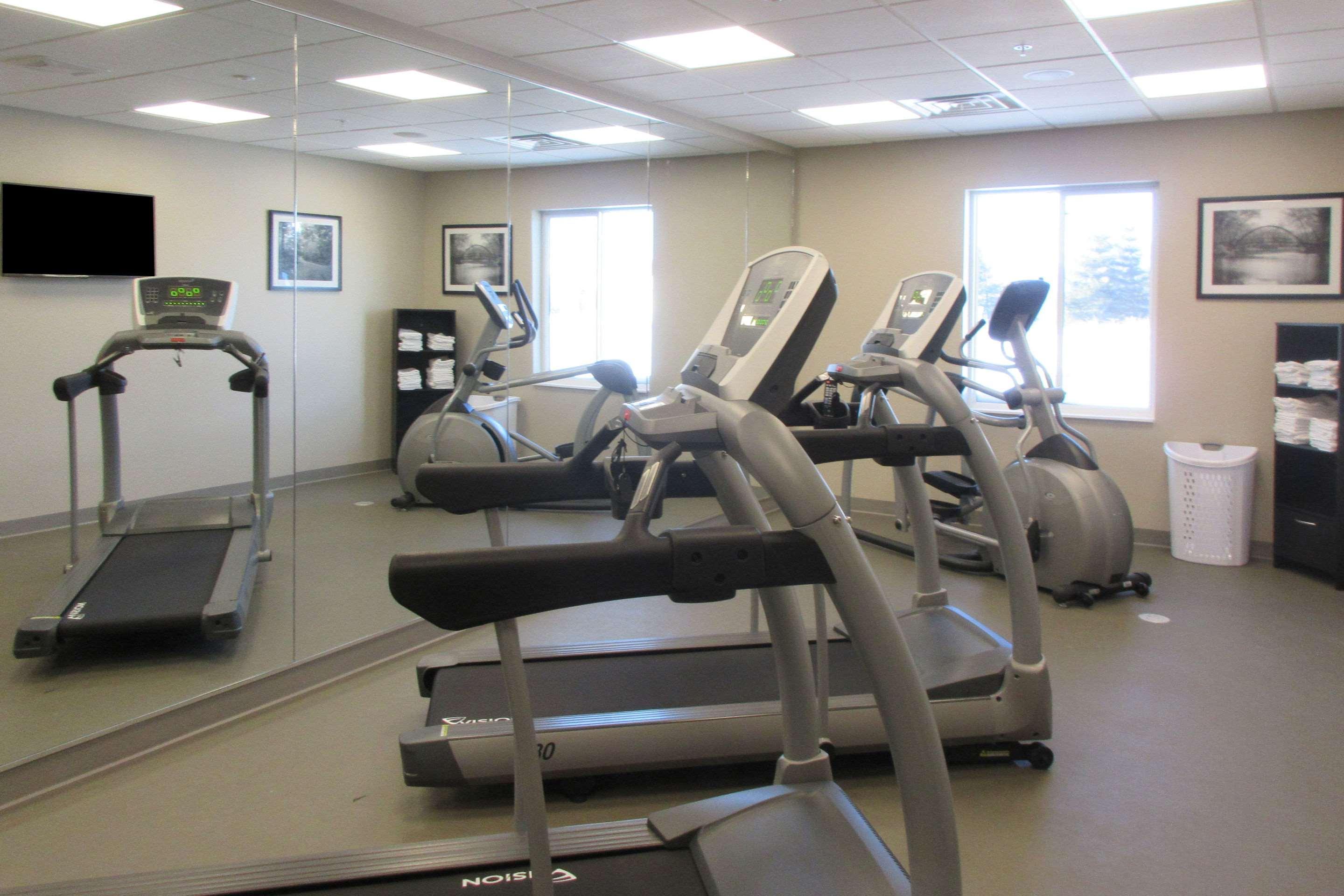 Sleep Inn & Suites Oregon - Madison Ngoại thất bức ảnh
